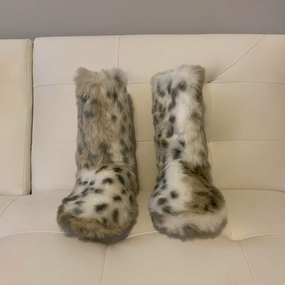 POTTERY BARN TEEN Faux Fur Bootie Slippers